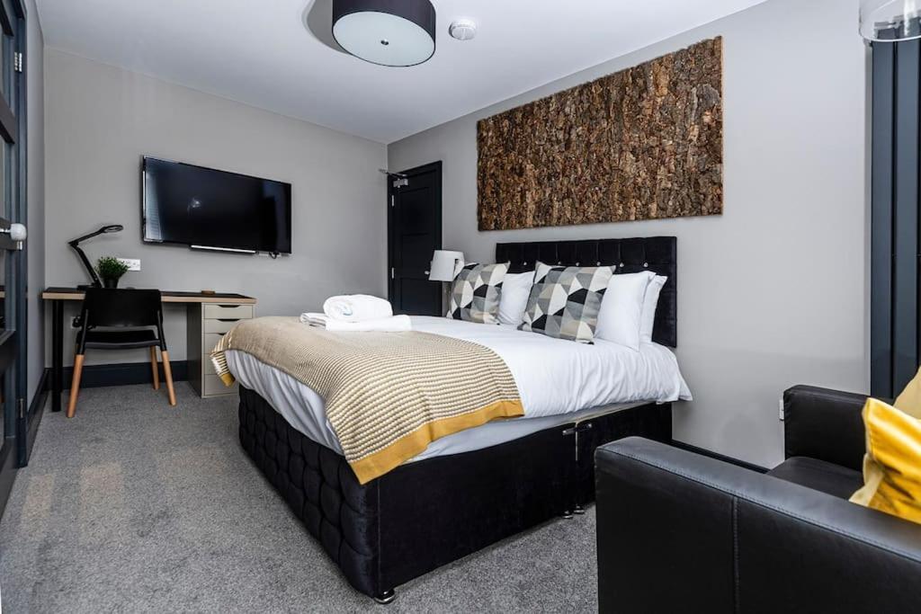 Bootique House - Luxury Group Accommodation In Вэйкфильд Экстерьер фото